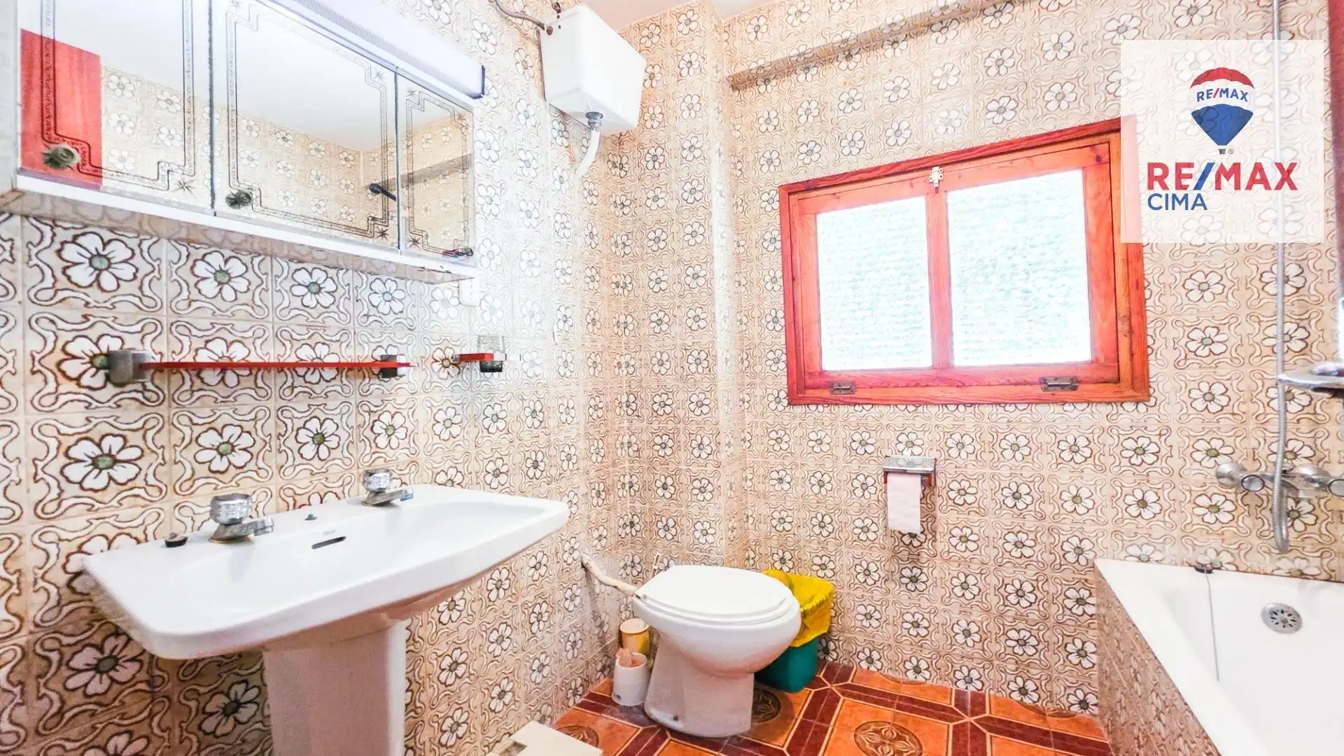 Badezimmer von Country house zum Verkauf in Orce