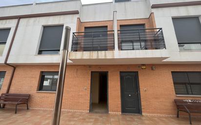 Exterior view of Single-family semi-detached for sale in Almazora / Almassora  with Air Conditioner, Terrace and Balcony