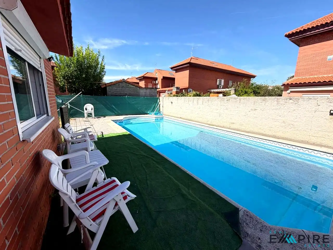 Casa aparellada amb piscina en venda a Avenida Acacias, imagen 23