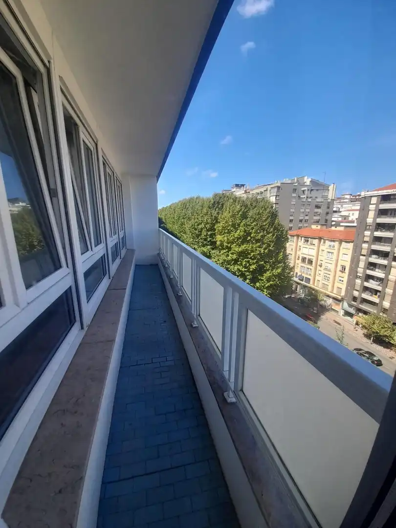 Terrassa de Pis de lloguer en Santander amb Calefacció, Parquet i Moblat
