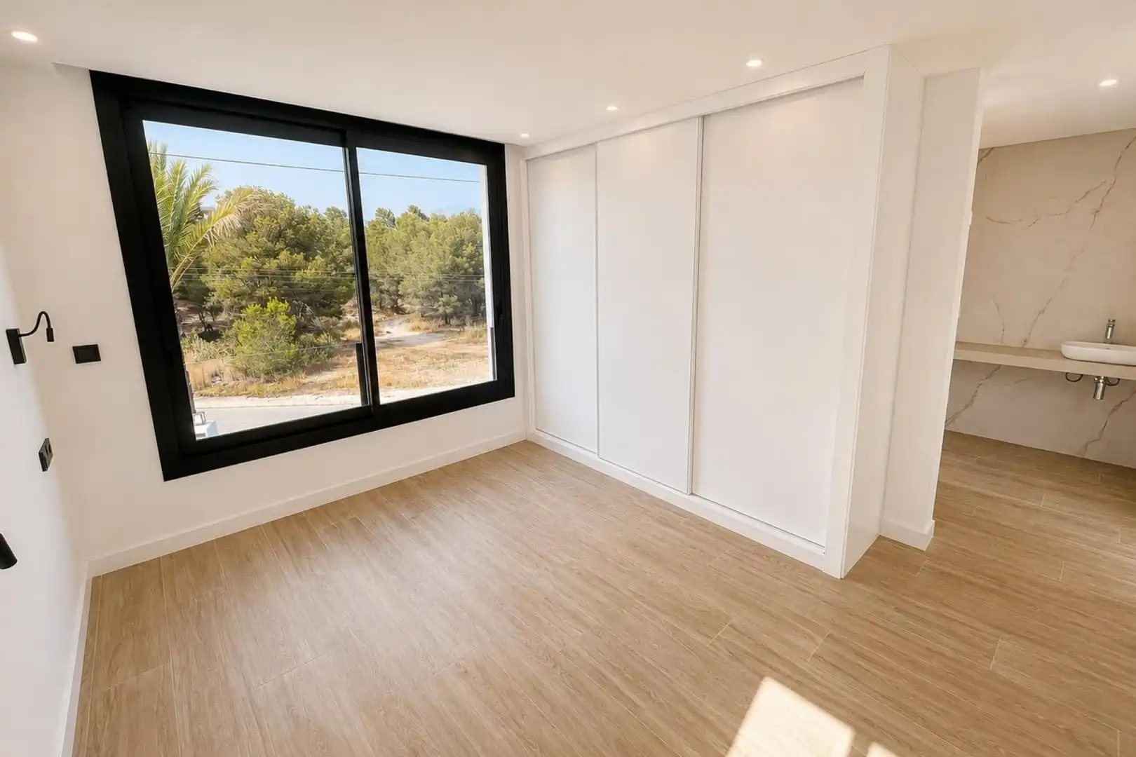 Habitación de Casa o chalet en venta en L'Alfàs del Pi con Aire acondicionado, Calefacción y Terraza