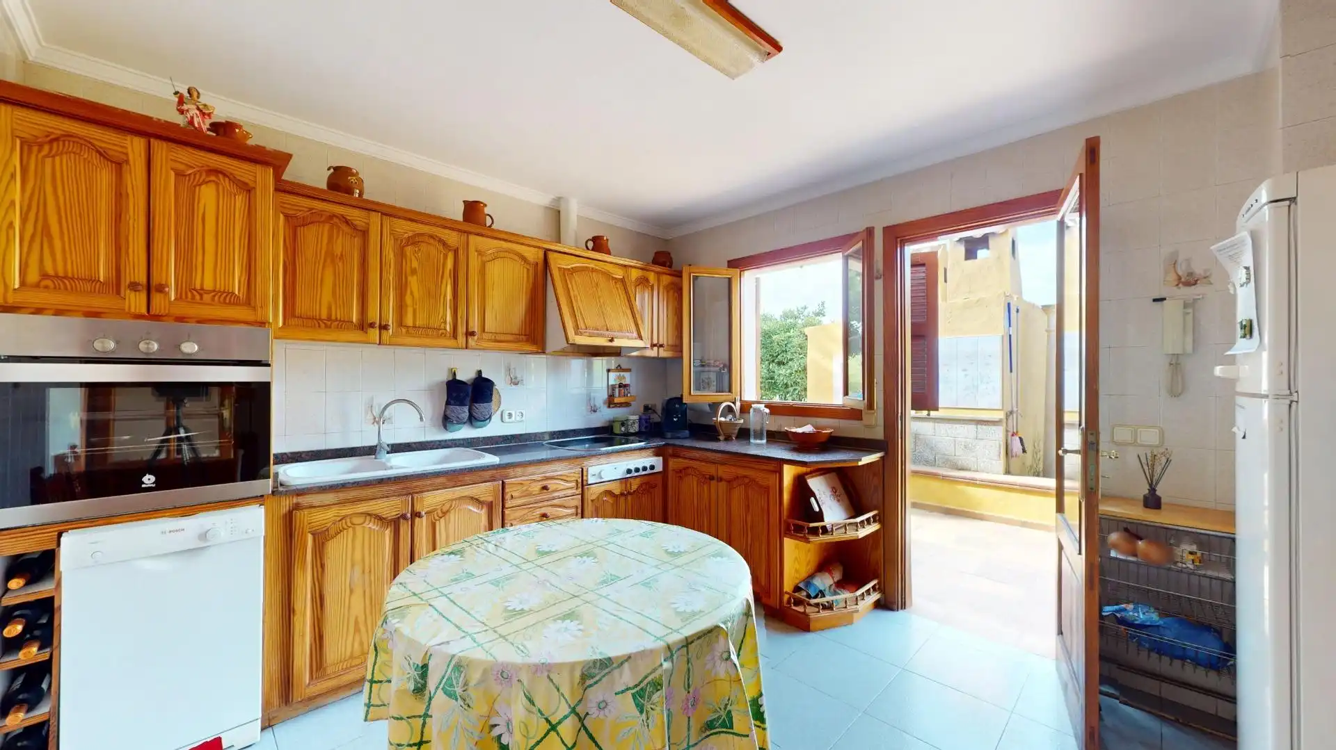 Küche von Country house zum Verkauf in  Palma de Mallorca mit Klimaanlage, Heizung und Privatgarten