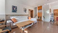 Sala d'estar de Casa adosada en venda en Martorelles amb Calefacció i Terrassa