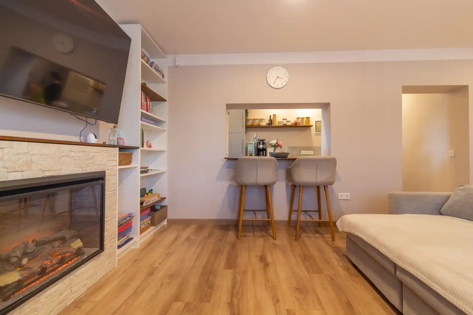 Sala d'estar de Casa o xalet en venda en Albalat dels Tarongers amb Aire condicionat, Jardí privat i Parquet
