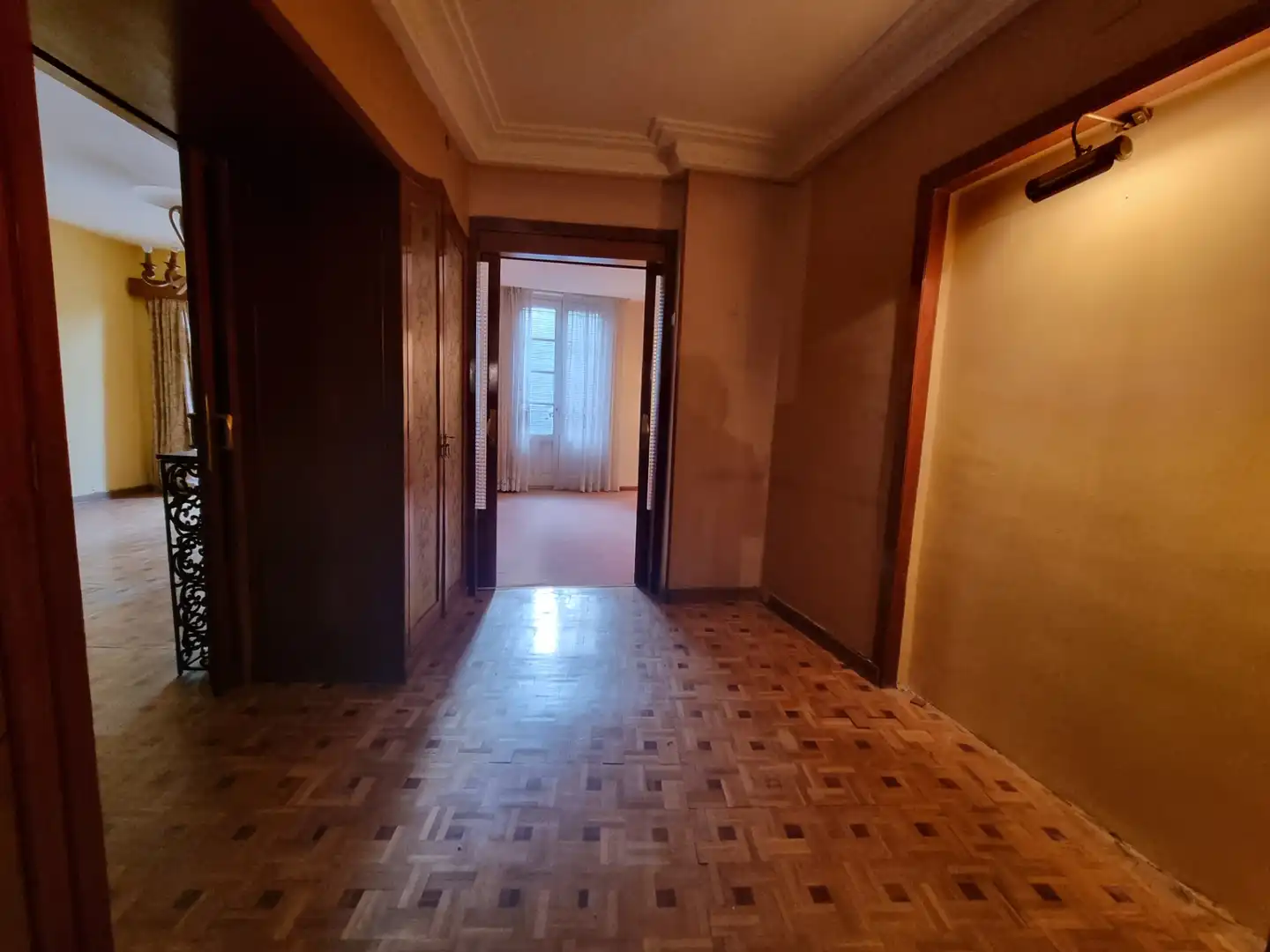 Piso con terraza en venta en Plaza Ramón Benito Aceña 3, imagen 5
