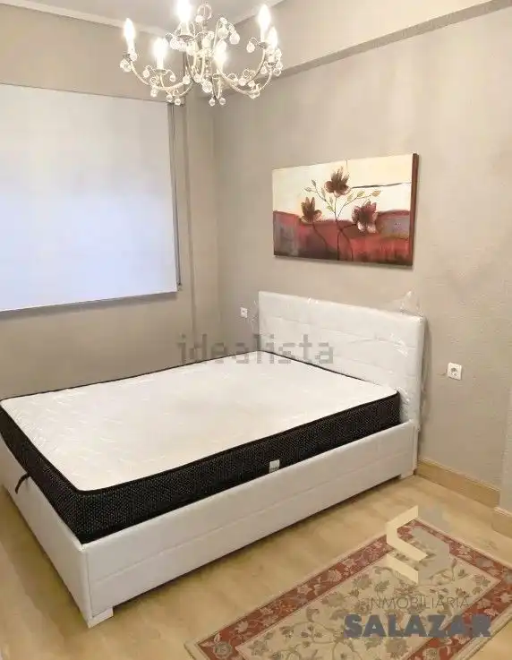 Bedroom of Flat for rent in Bilbao   with Heating and Balcony