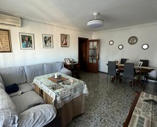 Living room of Flat for sale in  Sevilla Capital  with Terrace