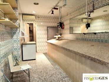 Locale commerciale in vendita a Valls