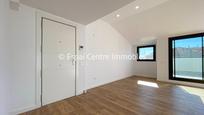 Living room of Flat for sale in Terrassa  with Air Conditioner, Heating and Terrace