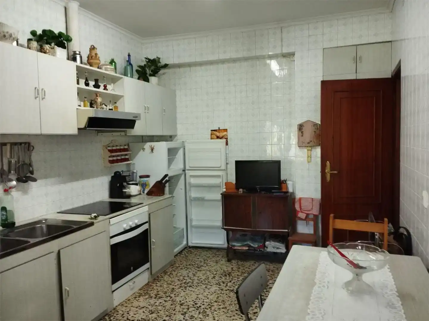 Cuina de Casa adosada en venda en Caldas de Reis amb Jardí privat, Traster i Moblat