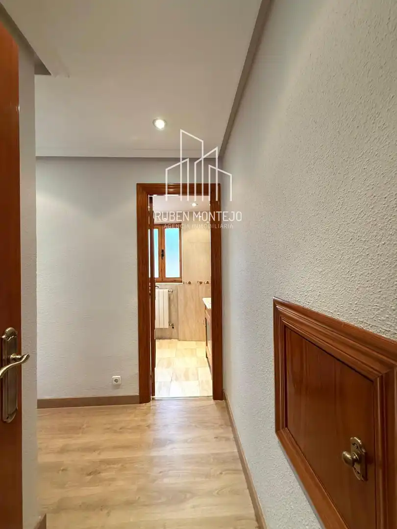 Ático de alquiler en Salamanca con Calefacción, Terraza y Amueblado
