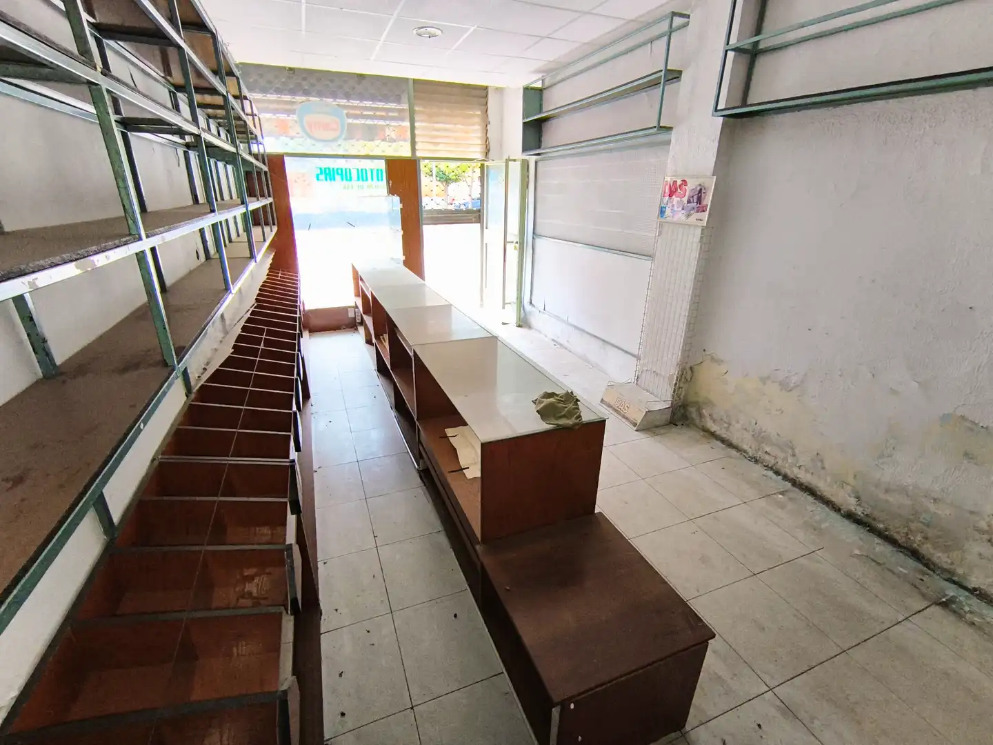 Local en venta en Palencia con Amueblado