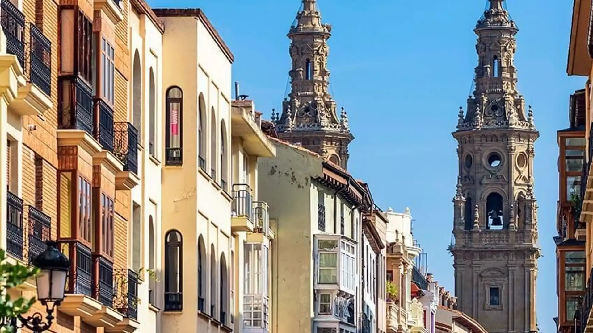 Vista exterior de Pis en venda en  Logroño