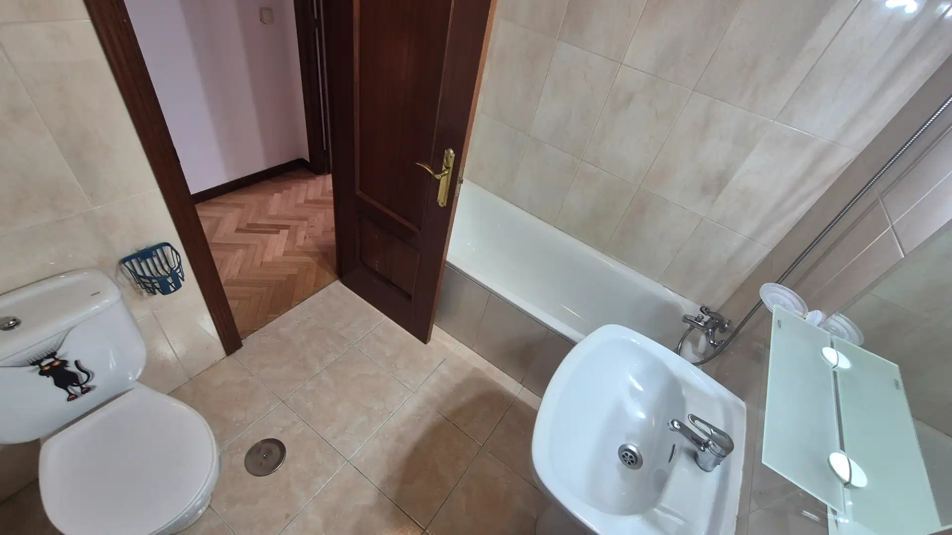 Bathroom of Flat for sale in Galapagar  with Heating, Parquet flooring and Terrace