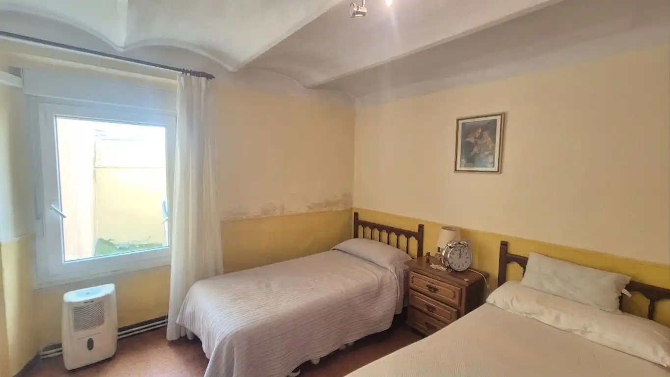 Habitación de Finca rústica en venta en Palafrugell con Aire acondicionado, Calefacción y Jardín privado