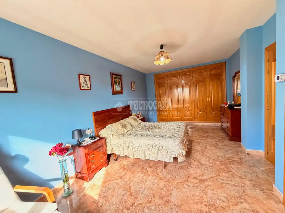 Dormitori de Casa o xalet en venda en Sanchonuño