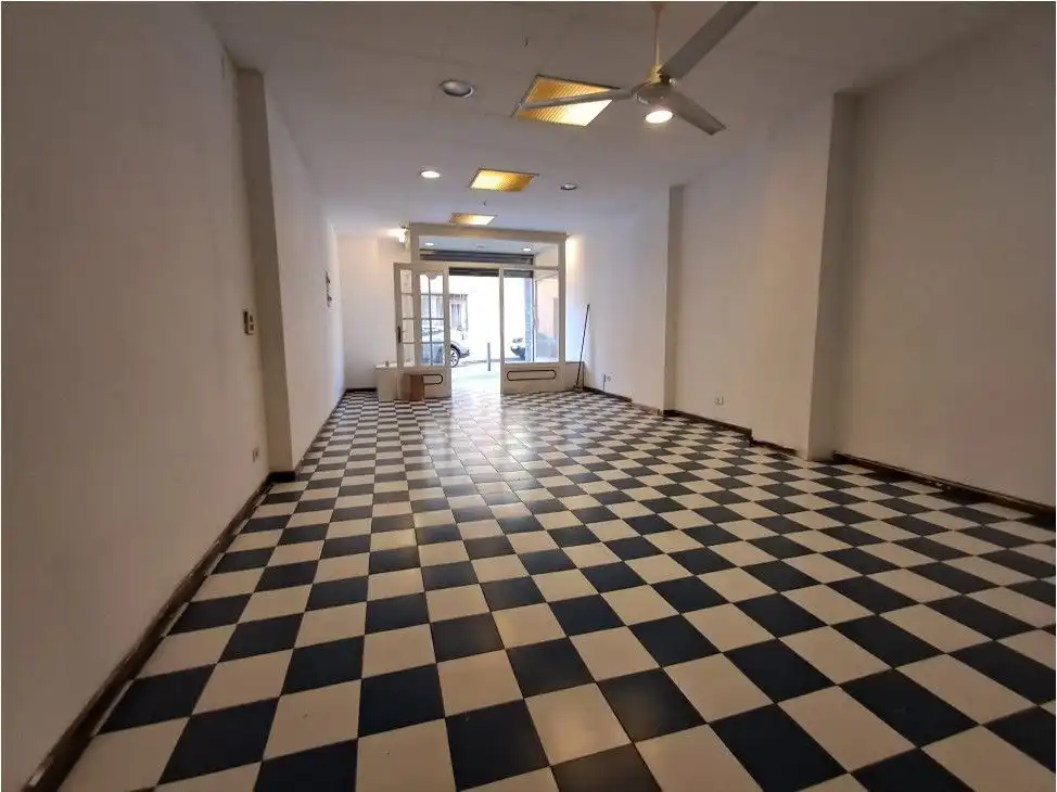 Local comercial en venta en Fray Luis de Leon 18, imagen 5