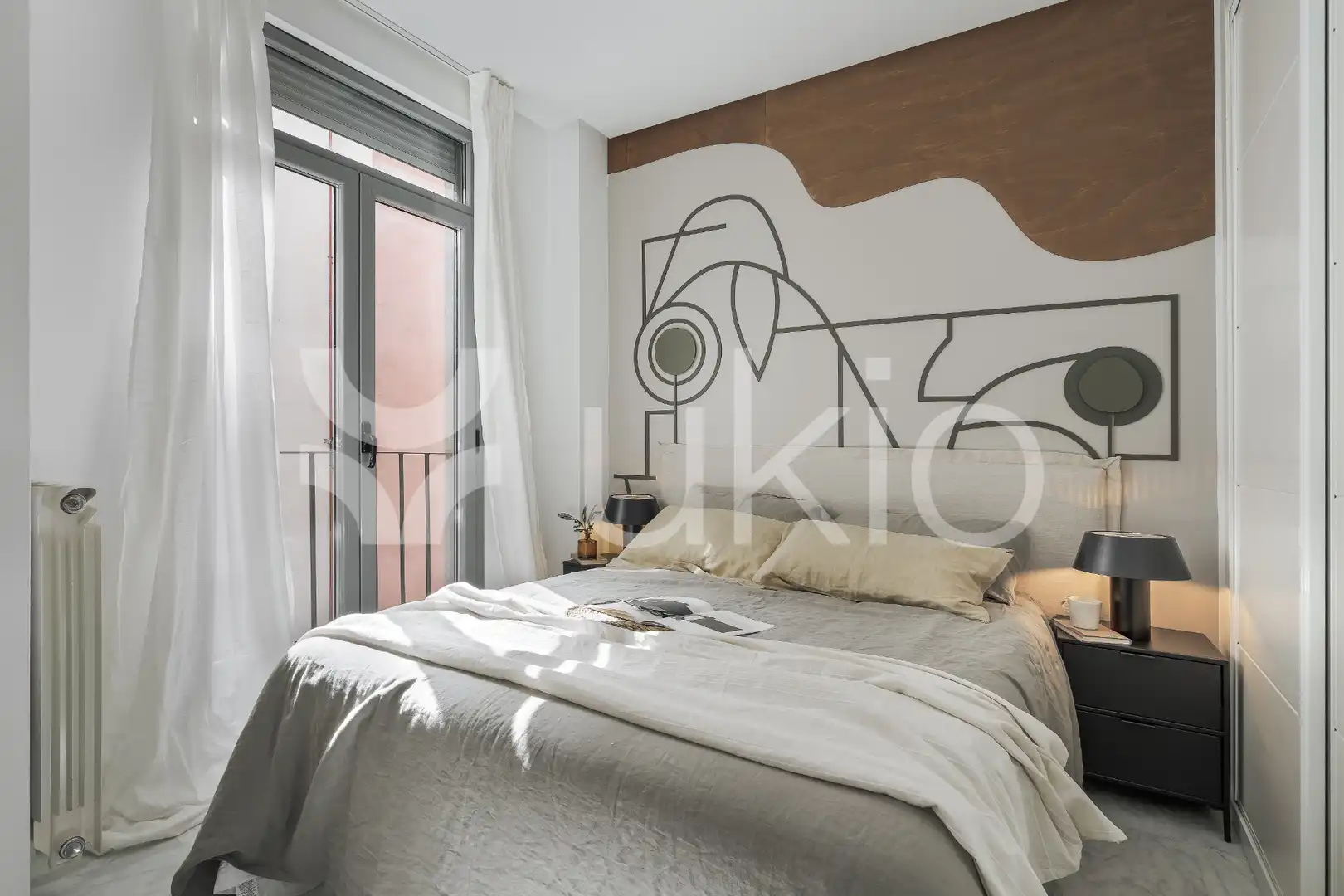 Habitación de Apartamento de alquiler en Madrid con Aire acondicionado, Calefacción y Amueblado