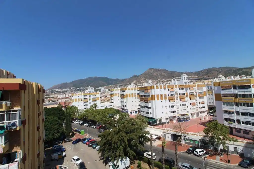 Vista exterior de Apartamento en venta en Benalmádena con Aire acondicionado, Terraza y Amueblado
