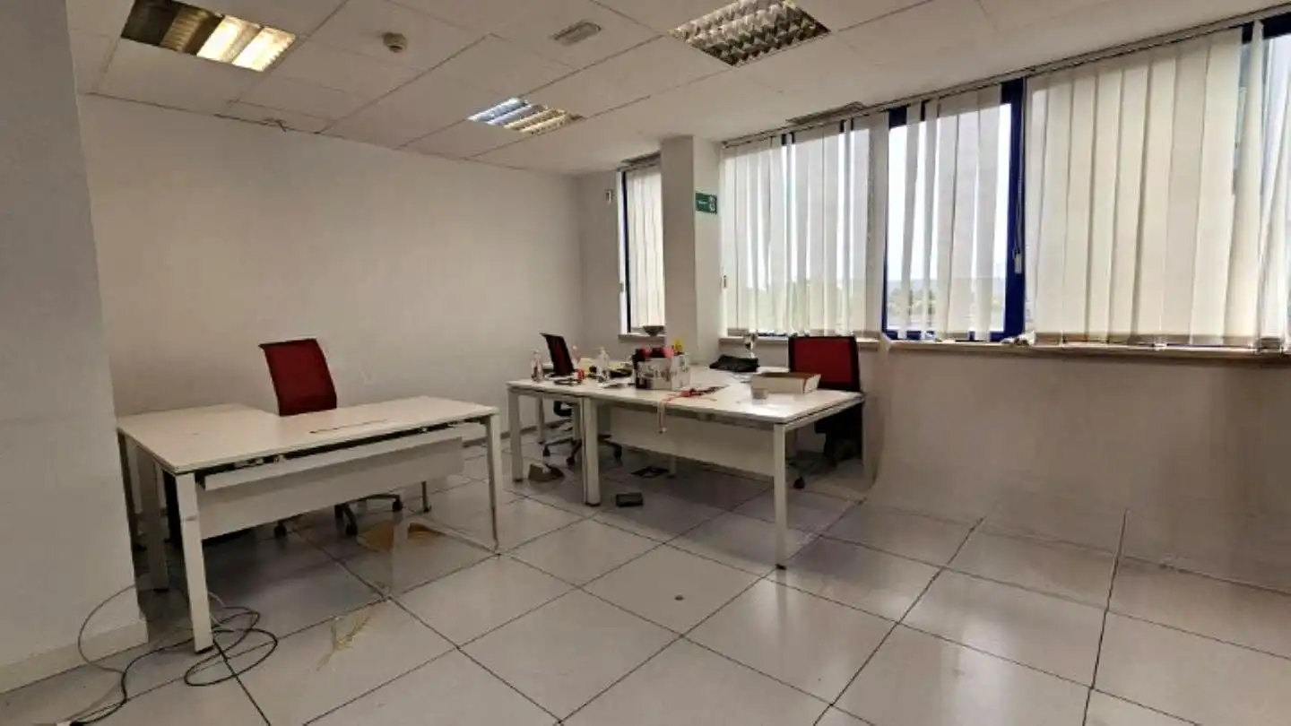 Bureau avec ascenseur à louer à Trópico, imagen 7