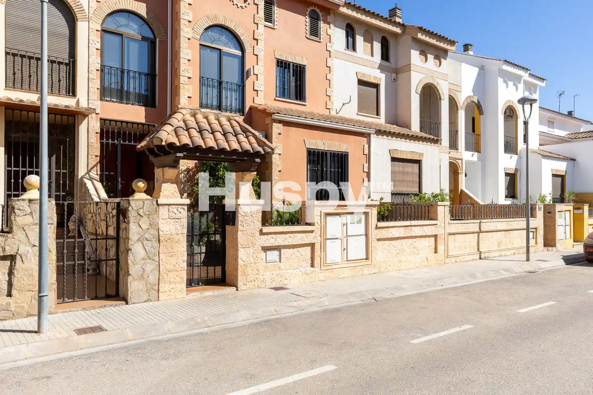 Casa pareada con balcón en venta en Carrer de Sedaví, imagen 53