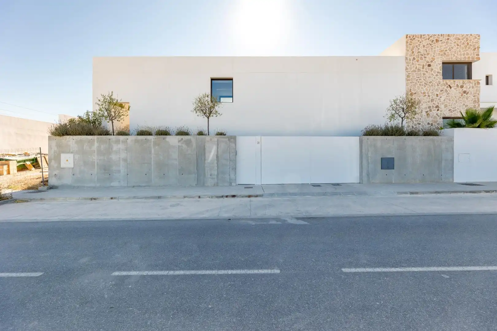 Vista exterior de Casa o chalet en venta en Albolote con Aire acondicionado, Calefacción y Jardín privado