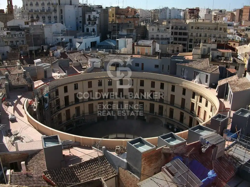 Außenansicht von Erdgeschoss zum Verkauf in Valencia mit Klimaanlage, Terrasse und Ofen