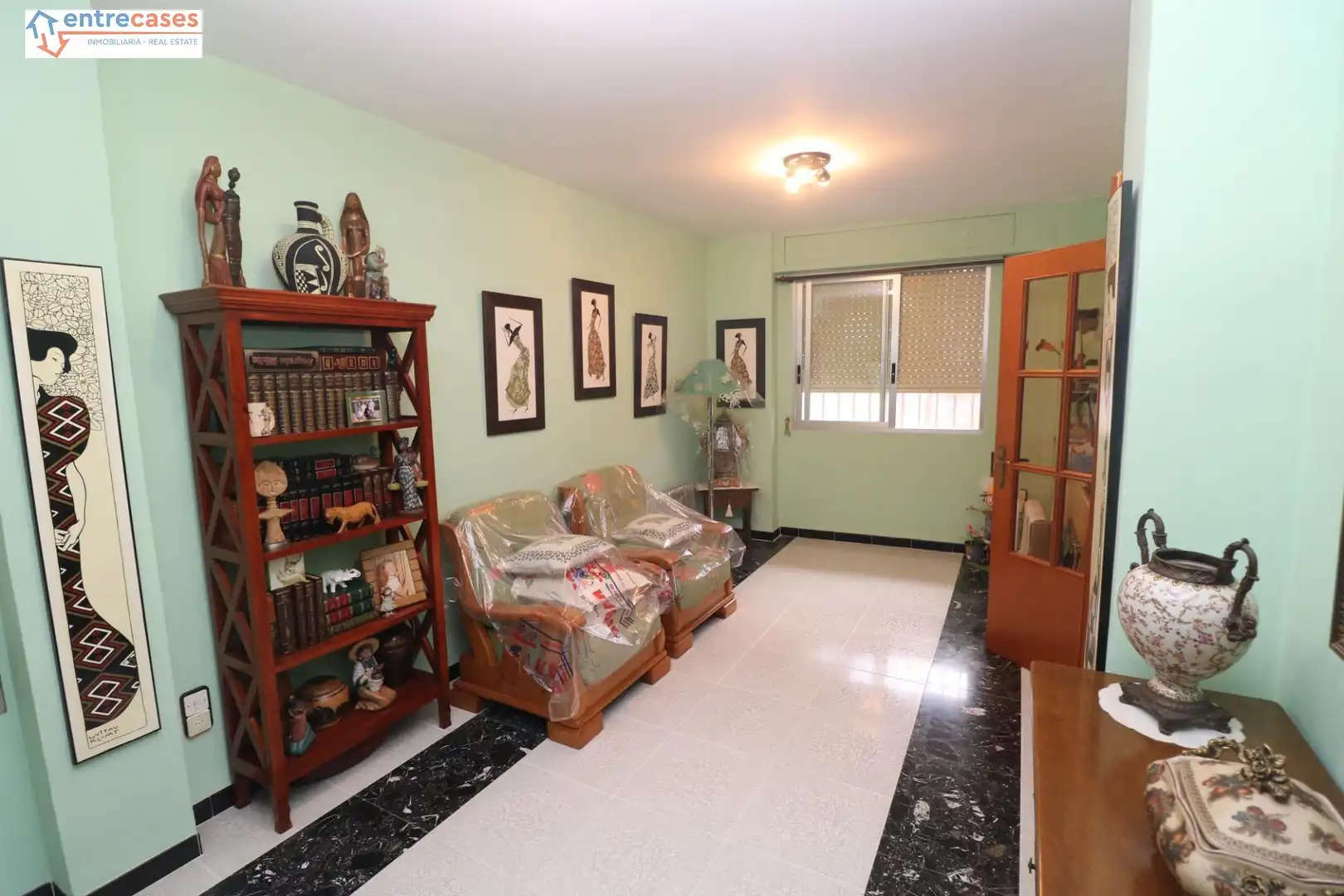 Sala de estar de Planta baja en venta en Gilet con Amueblado y Balcón