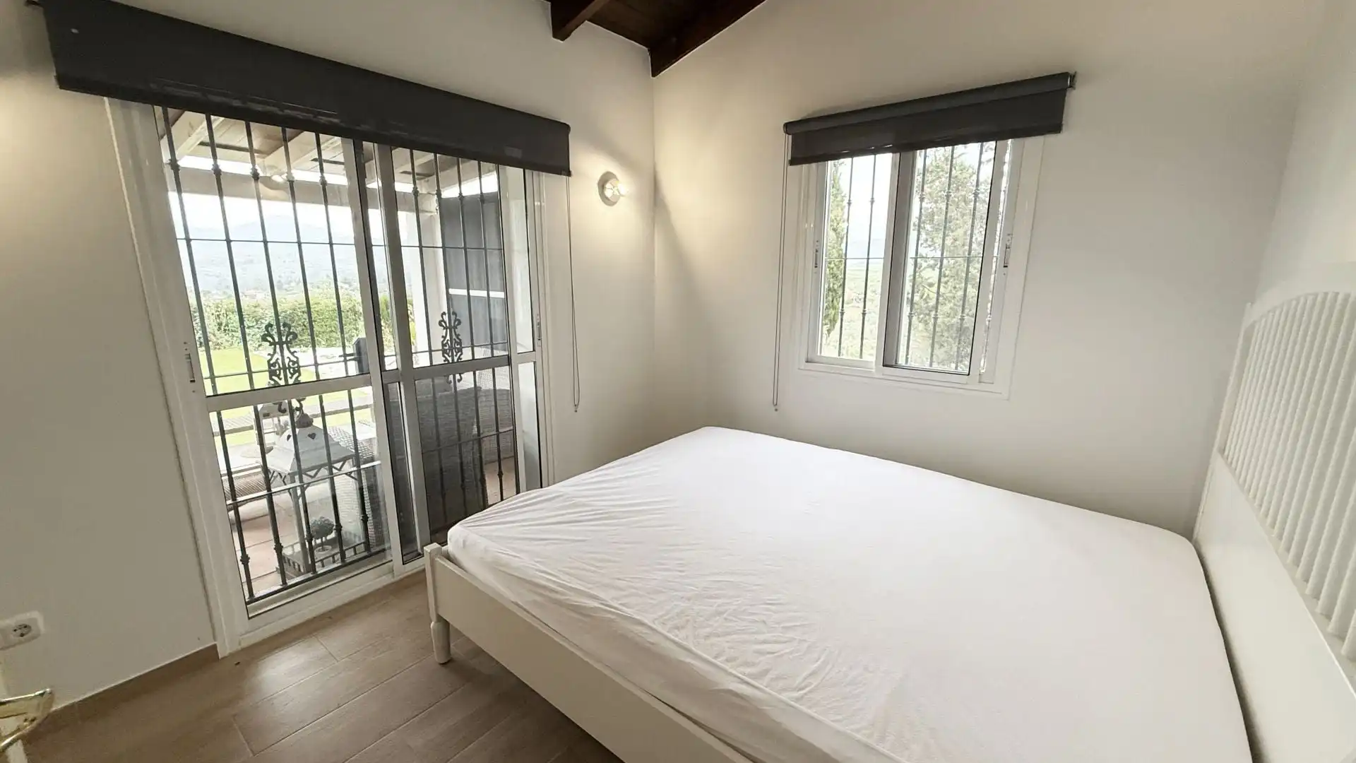 Habitación de Finca rústica en venta en Coín con Aire acondicionado y Piscina