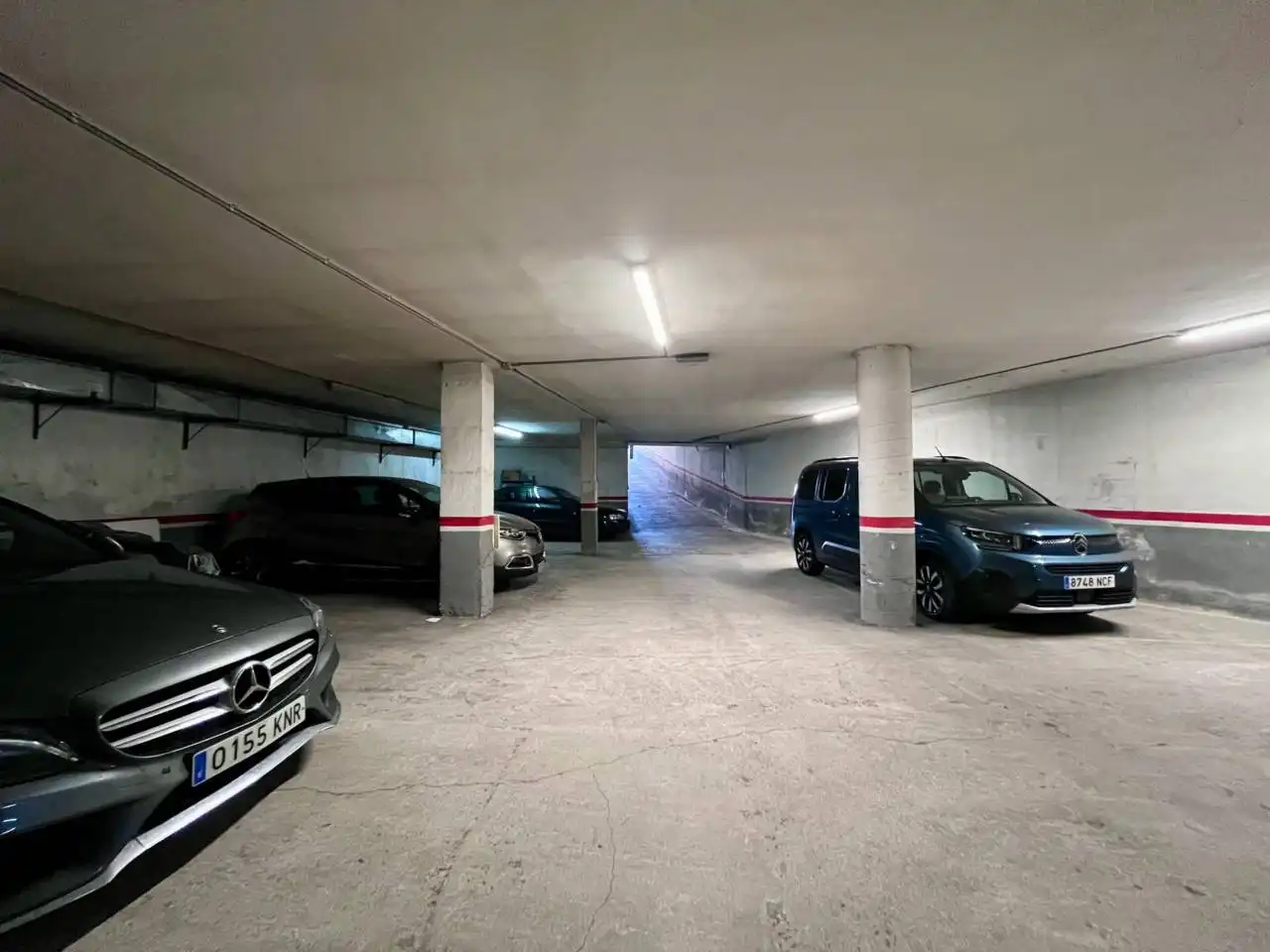 Aparcamiento en venta en Calle Mestre Antoni Torelló, imagen 2