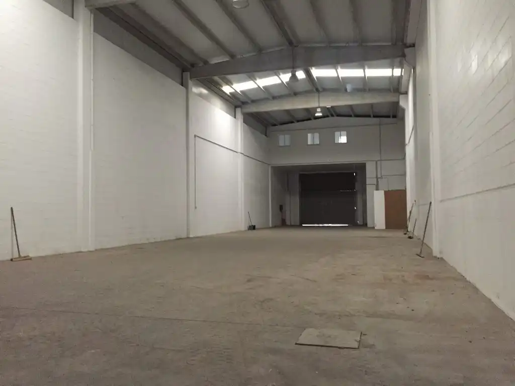 Industriegebäude zur Miete in Rúa Xesta, imagen 6