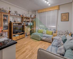 Living room of Flat for sale in  Madrid Capital  with Heating