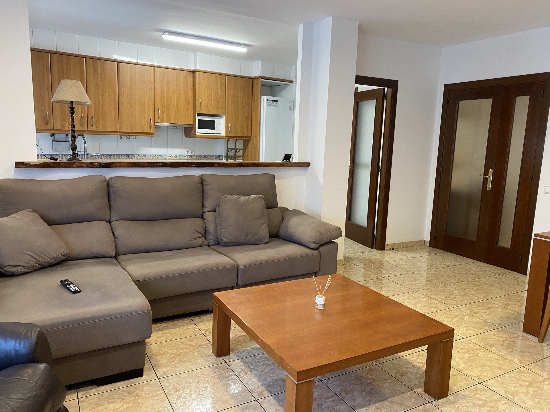 Sala d'estar de Pis en venda en Manlleu amb Calefacció, Terrassa i Moblat