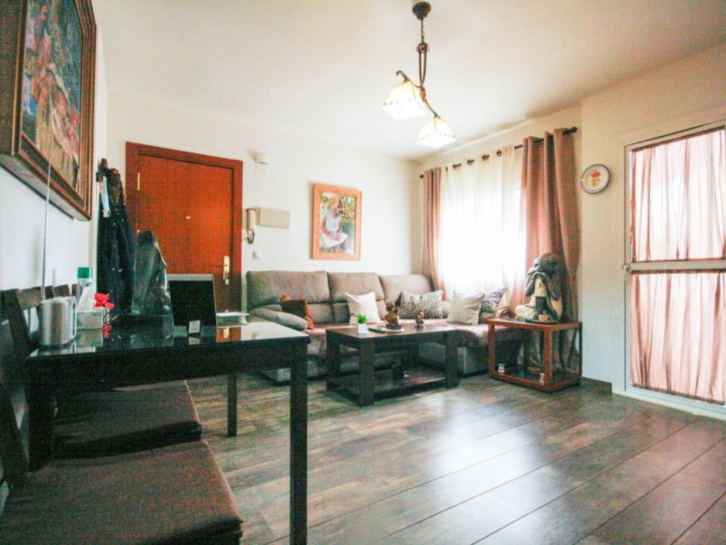 Living room of Flat for sale in Coín