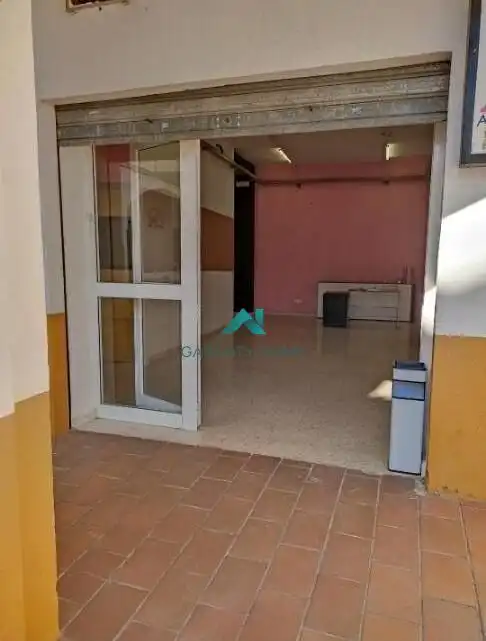 Local comercial de lloguer a Gines, imagen 3