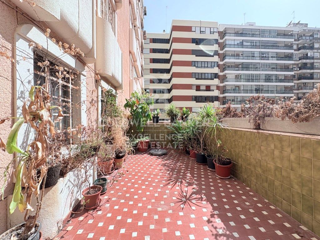 Terrassa de Pis en venda en  Valencia Capital amb Calefacció, Terrassa i Forn