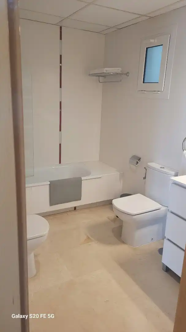 Bany de Apartament de lloguer en Estación de Cártama
