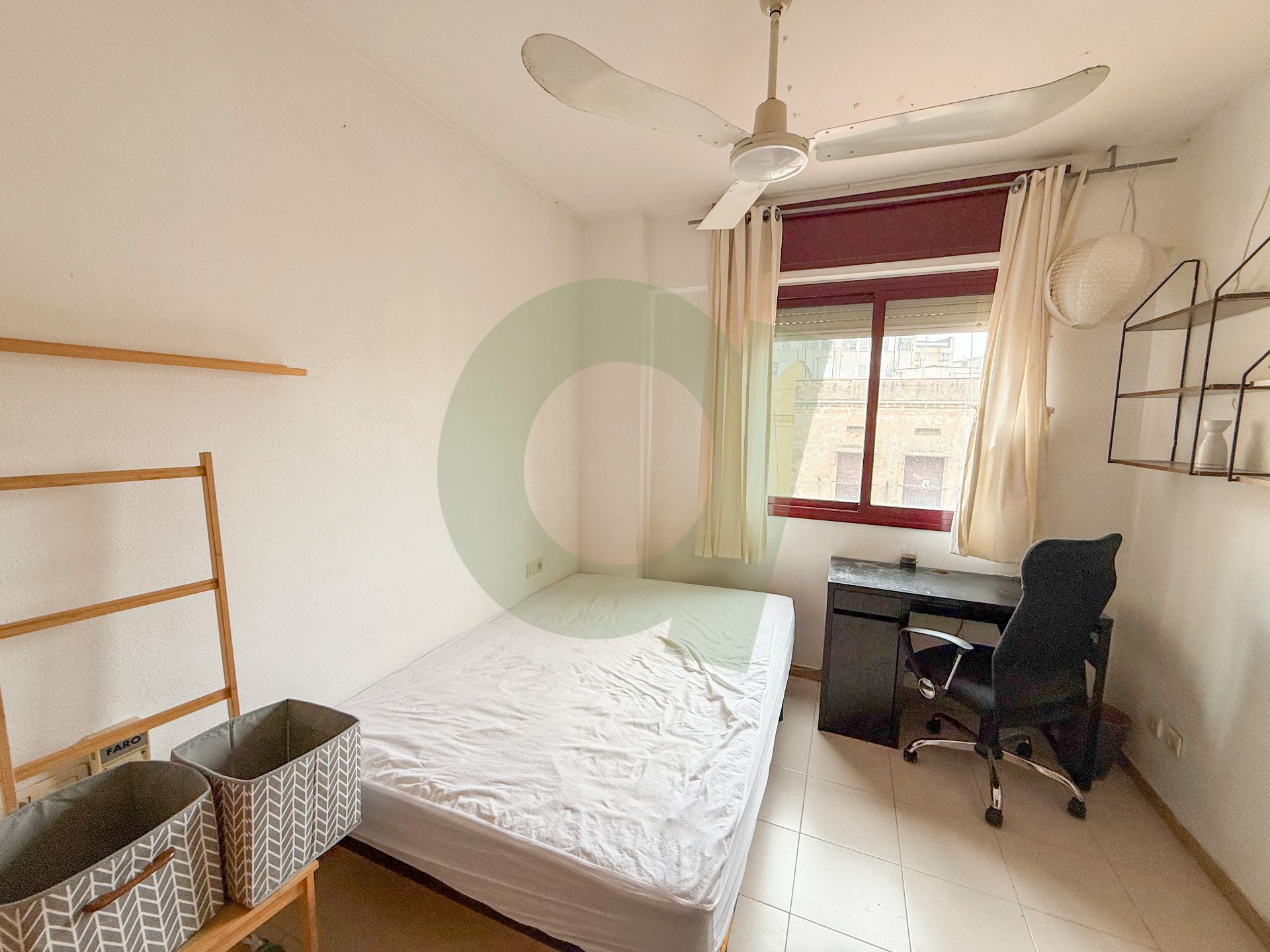 Habitación de Piso de alquiler en  Barcelona Capital