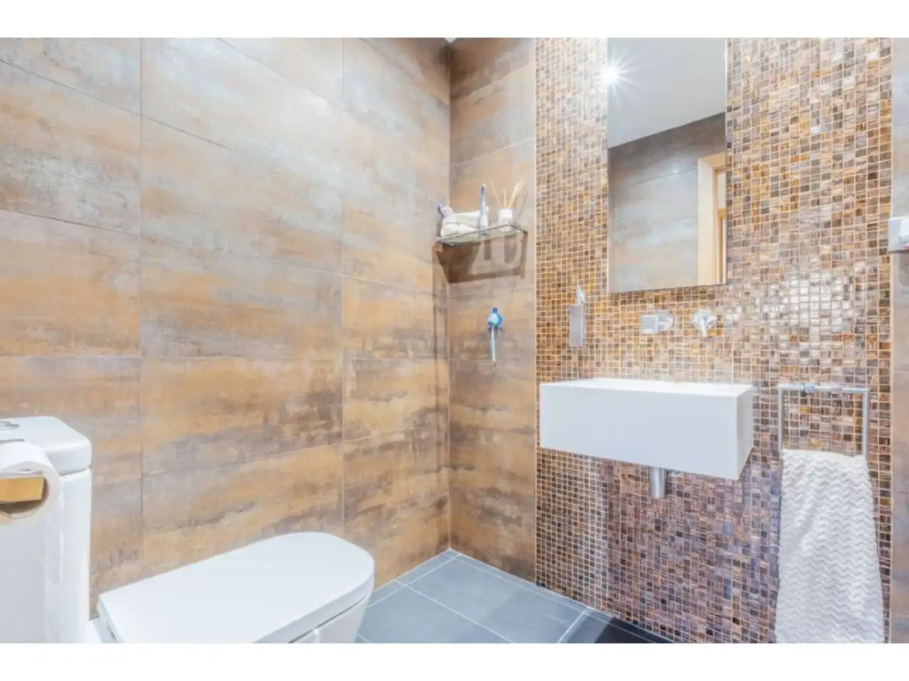 Bathroom of Houses for rent in Matadepera  with Heating, Private garden and Parquet flooring