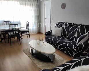 Living room of Flat for sale in Salamanca Capital  with Air Conditioner, Heating and Terrace