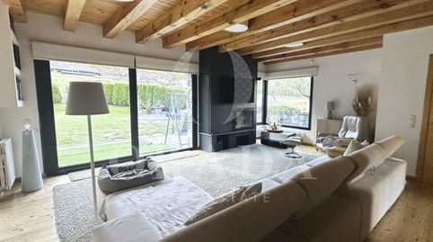 Casa exclusiva en venta en Ordino  Tranquilidad, luz y vistas espectaculares