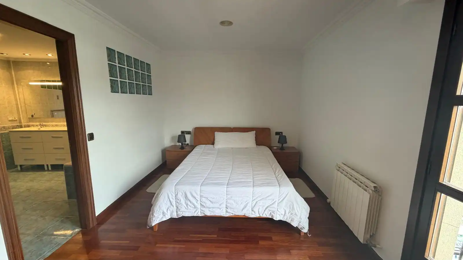 Habitación de Casa adosada en venta en Salvatierra / Agurain con Calefacción y Jardín privado