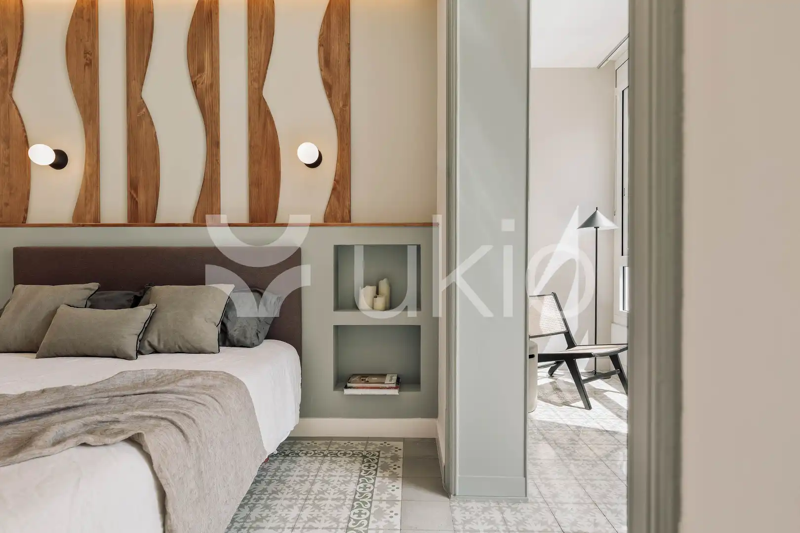 Dormitori de Apartament de lloguer en Barcelona amb Aire condicionat, Calefacció i Moblat