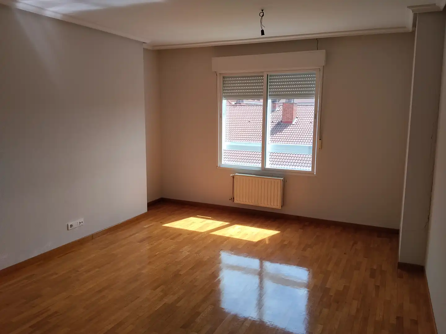 Sala de estar de Piso en venta en Burgos con Parquet y Trastero