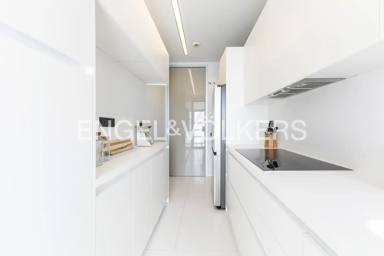 Cuina de Pis de lloguer en Madrid amb Aire condicionat, Calefacció i Parquet
