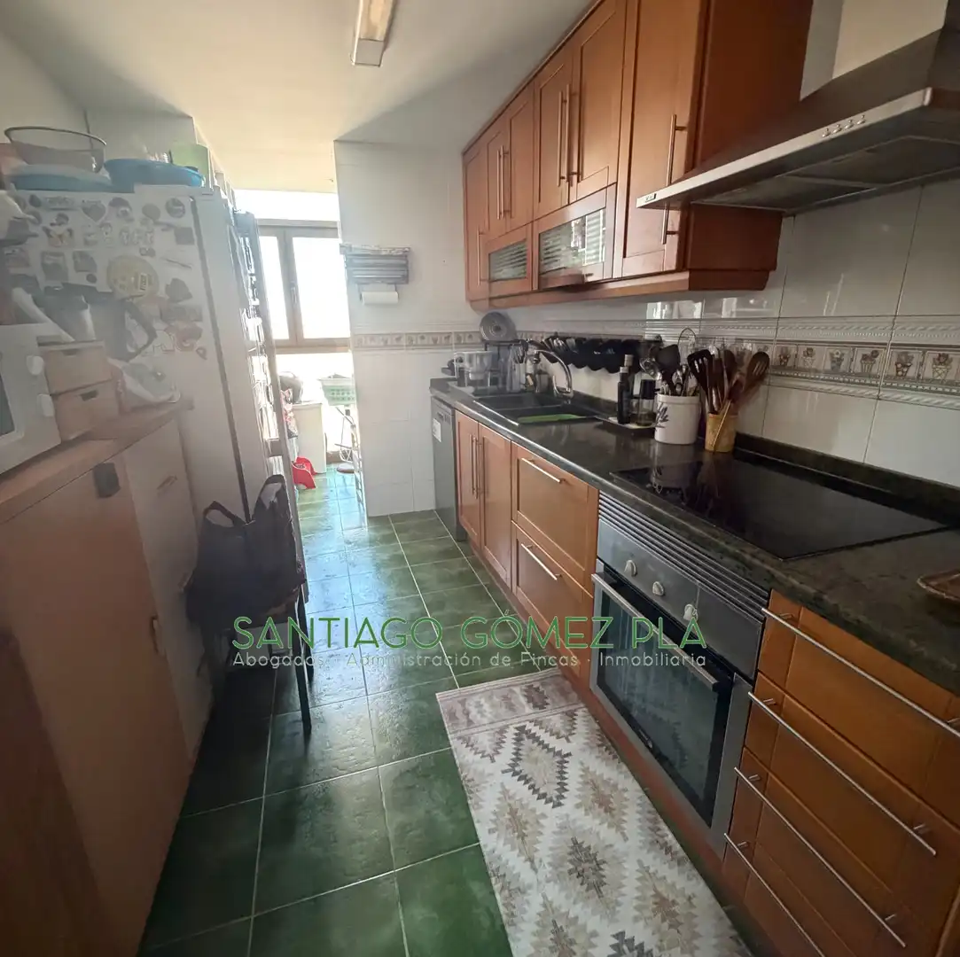 Cocina de Piso en venta en Silla con Aire acondicionado, Amueblado y Horno