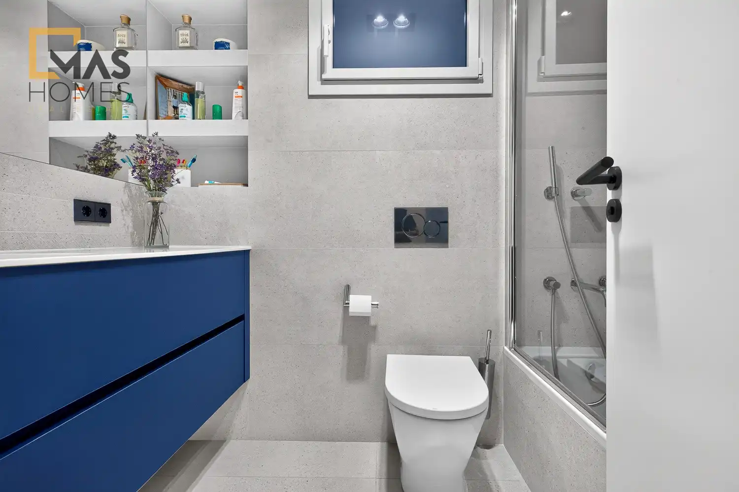 Baño de Piso en venta en Sant Cugat del Vallès con Aire acondicionado, Calefacción y Jardín privado