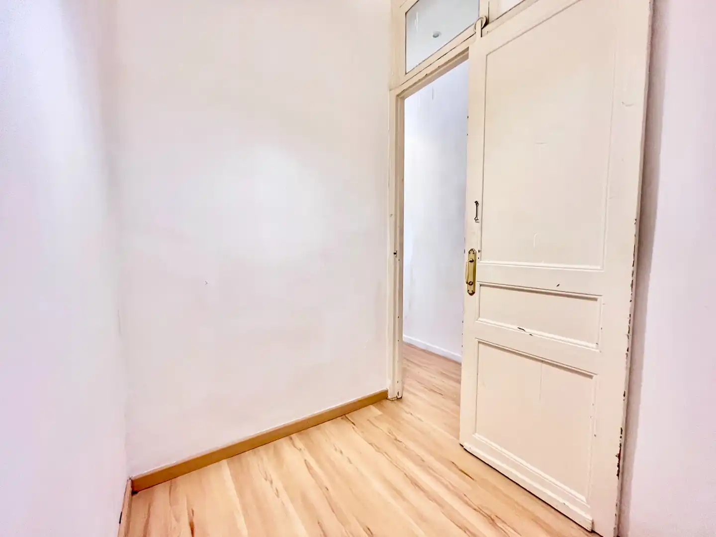 Flat for sale in Barcelona  with Parquet flooring, Oven and Balcony