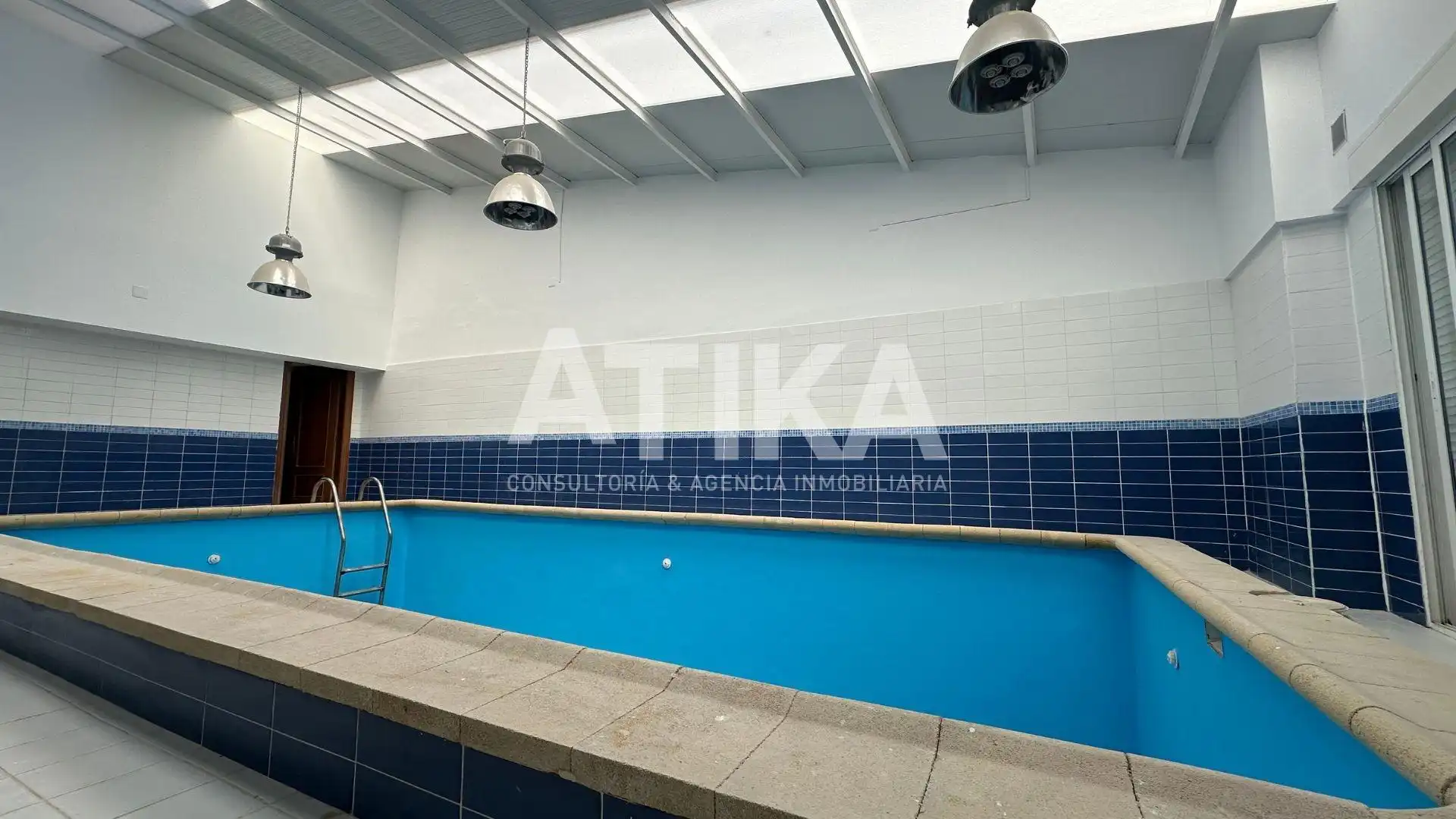 Piscina de Casa o chalet en venta en Banyeres de Mariola con Aire acondicionado, Calefacción y Terraza