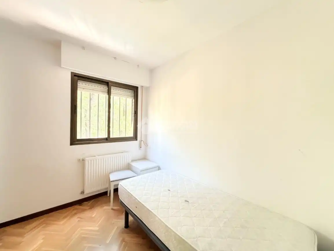Schlafzimmer von Wohnung zum Verkauf in Madrid mit Heizung und Gemeinschaftspool